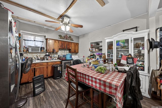 3515 el paso, San Antonio, TX 78207