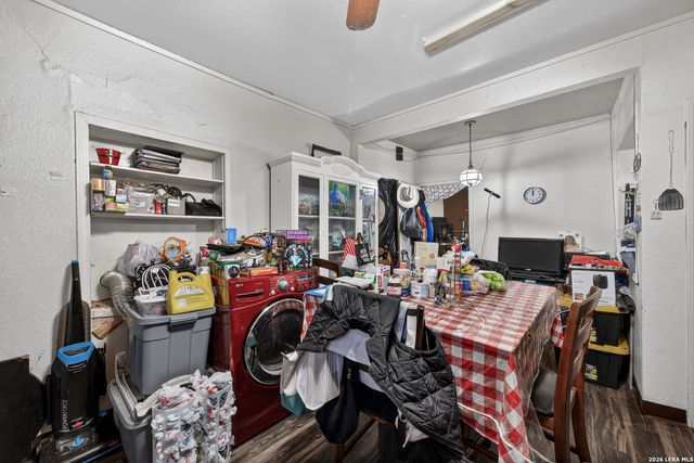 3515 el paso, San Antonio, TX 78207