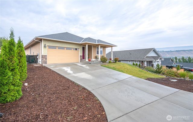 3050 Riverview Lane, Malaga, WA 98828