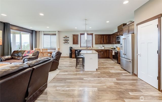 3050 Riverview Lane, Malaga, WA 98828