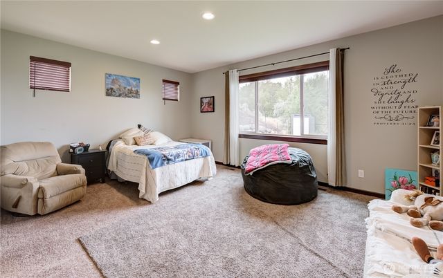 3050 Riverview Lane, Malaga, WA 98828