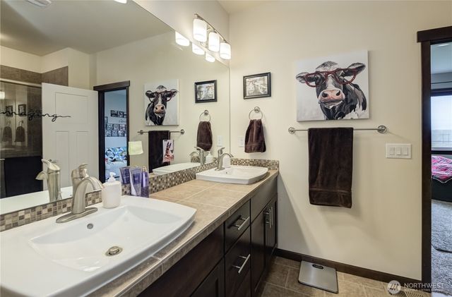 3050 Riverview Lane, Malaga, WA 98828