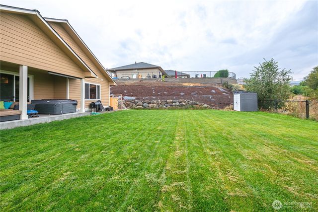 3050 Riverview Lane, Malaga, WA 98828