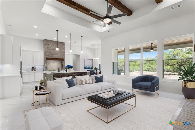 123 Wagon Wheel Trail, Bertram, TX 78605
