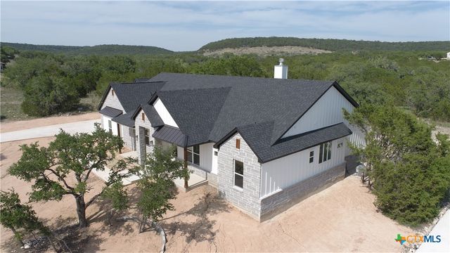 123 Wagon Wheel Trail, Bertram, TX 78605