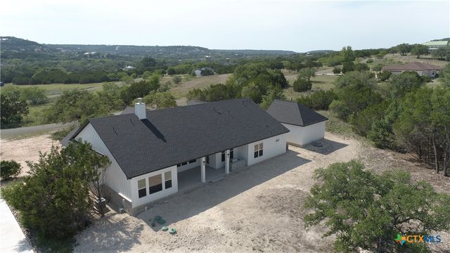 123 Wagon Wheel Trail, Bertram, TX 78605