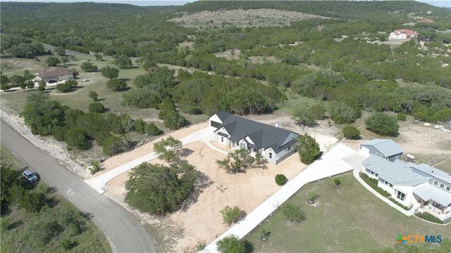 123 Wagon Wheel Trail, Bertram, TX 78605