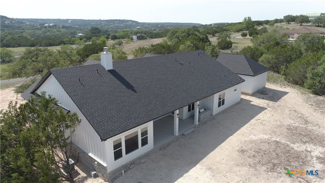 123 Wagon Wheel Trail, Bertram, TX 78605