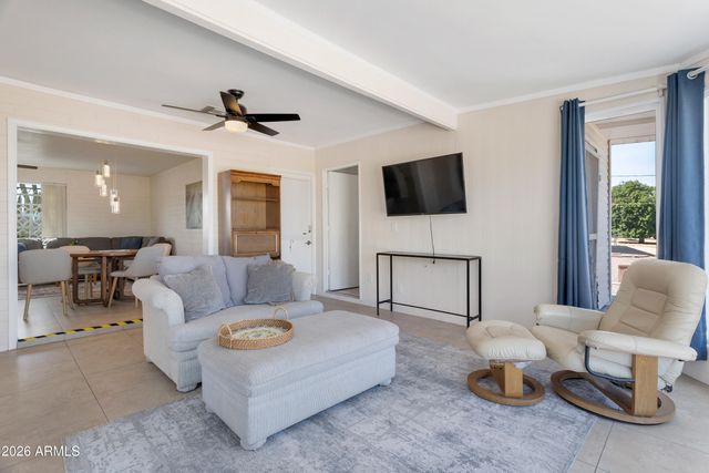 10824 W CROSBY Drive, Sun City, AZ 85351