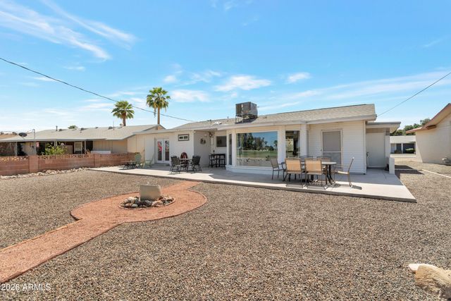 10824 W CROSBY Drive, Sun City, AZ 85351