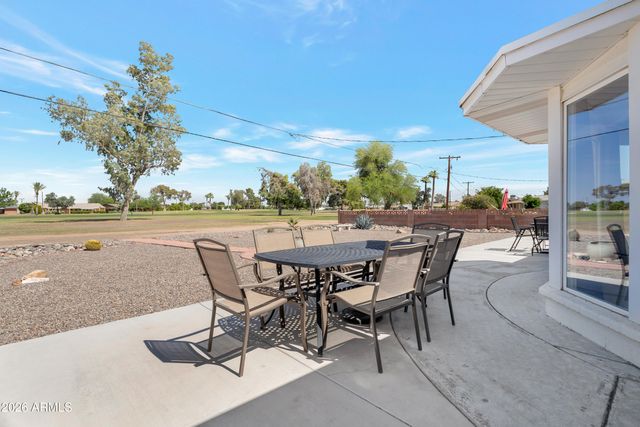 10824 W CROSBY Drive, Sun City, AZ 85351
