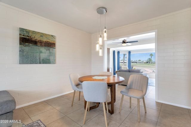10824 W CROSBY Drive, Sun City, AZ 85351