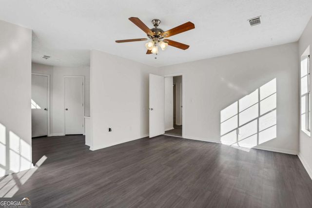 6308 E Windsor Lane, Norcross, GA 30093