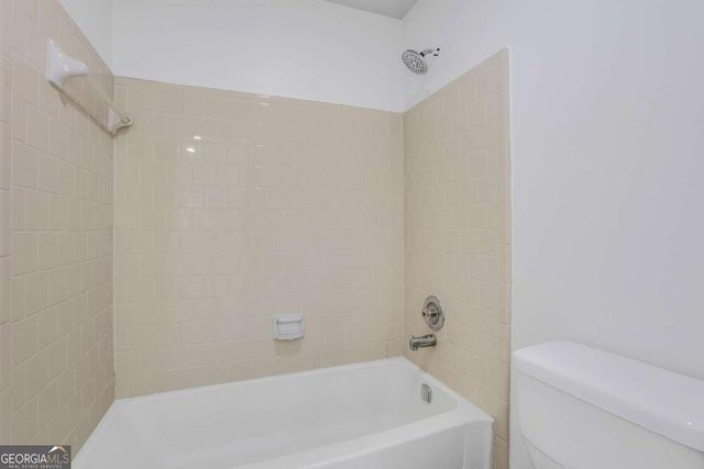 6308 E Windsor Lane, Norcross, GA 30093
