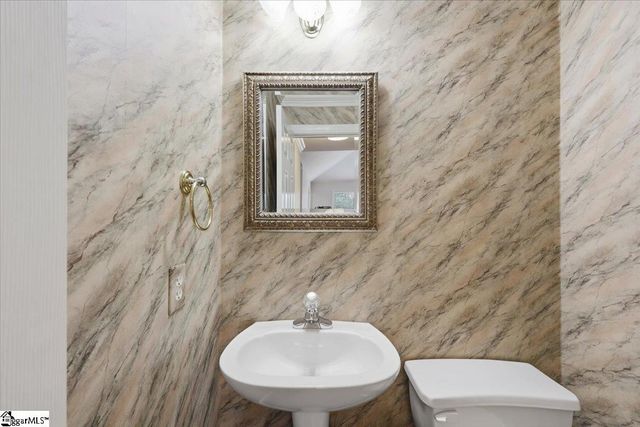 104 Brendle Drive, Simpsonville, SC 29681