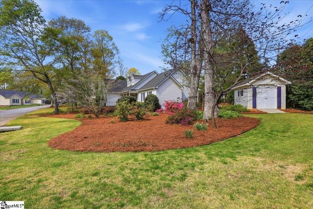 104 Brendle Drive, Simpsonville, SC 29681