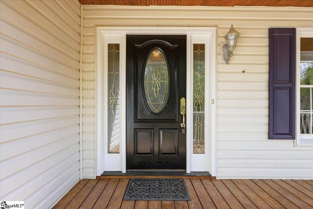 104 Brendle Drive, Simpsonville, SC 29681