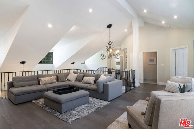 4054 STONE CANYON Avenue, Sherman Oaks, CA 91403