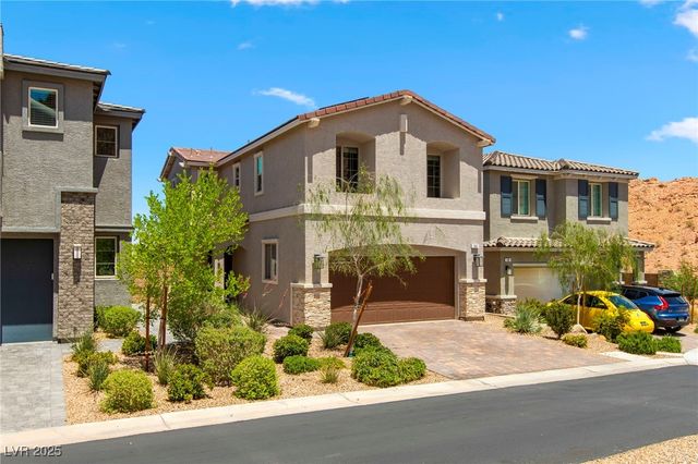 44 Moon Hill Drive, Henderson, NV 89011