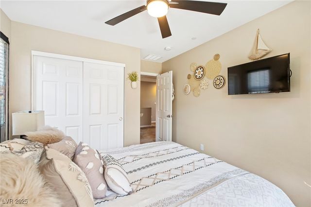 44 Moon Hill Drive, Henderson, NV 89011