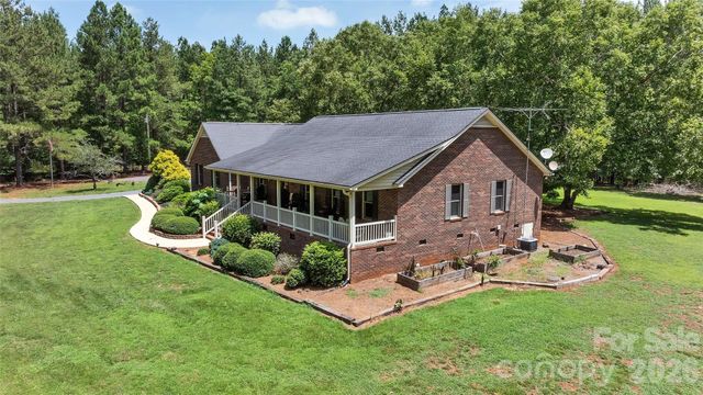 1910 Nc Hwy 134 Highway N, Troy, NC 27371