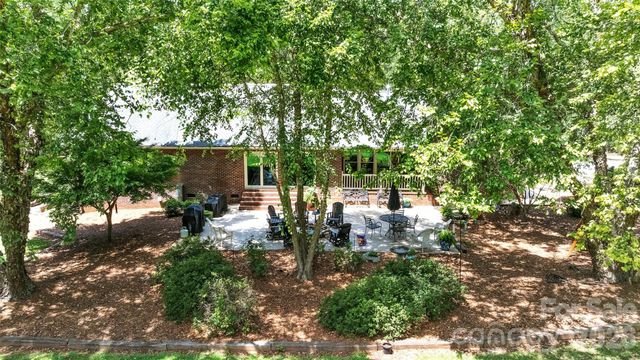 1910 Nc Hwy 134 Highway N, Troy, NC 27371