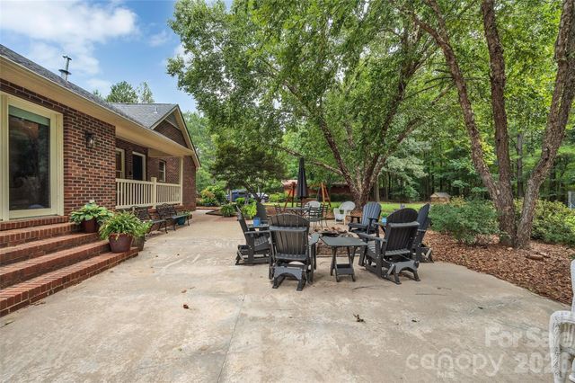 1910 Nc Hwy 134 Highway N, Troy, NC 27371