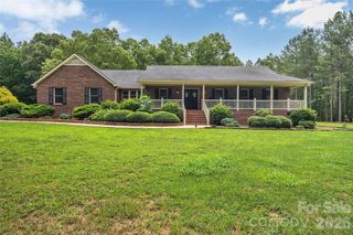 1910 Nc Hwy 134 Highway N, Troy, NC 27371
