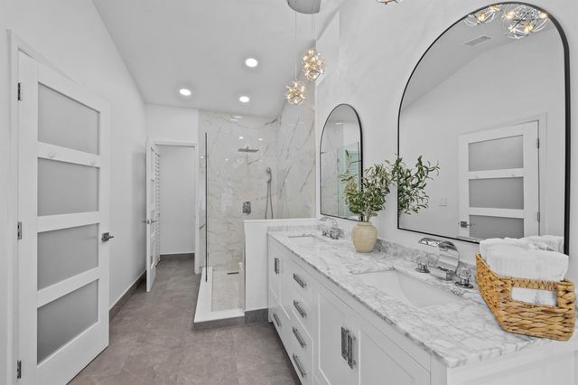 14211 Appalachian Trail, Davie, FL 33325
