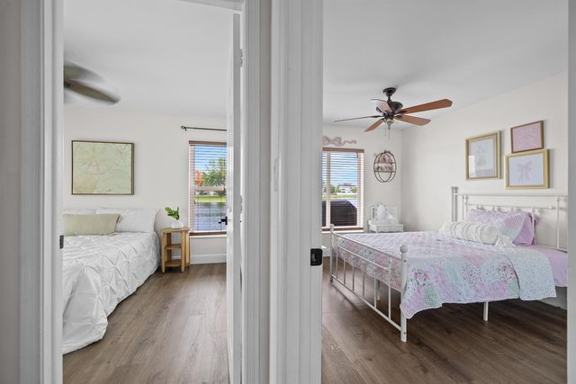 14211 Appalachian Trail, Davie, FL 33325