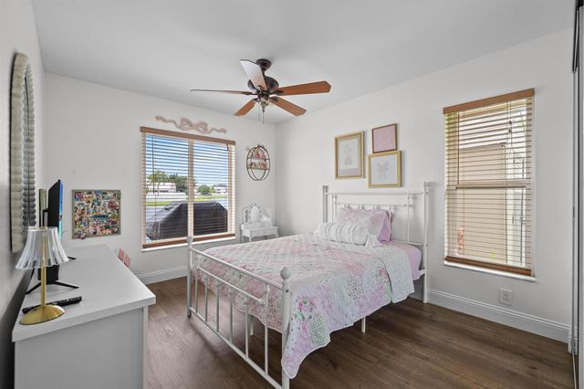 14211 Appalachian Trail, Davie, FL 33325
