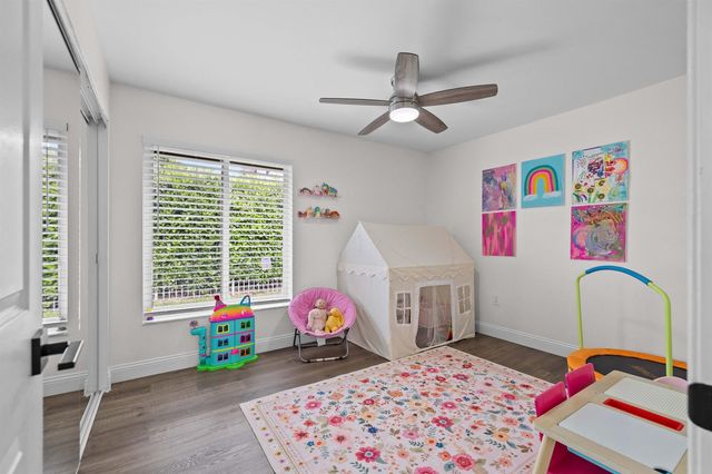 14211 Appalachian Trail, Davie, FL 33325