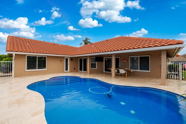 14211 Appalachian Trail, Davie, FL 33325