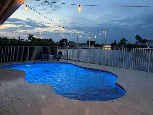 14211 Appalachian Trail, Davie, FL 33325