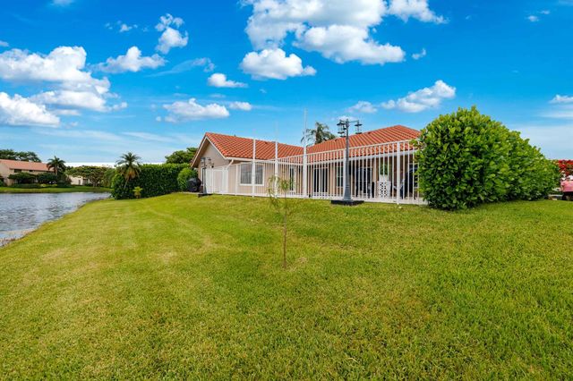 14211 Appalachian Trail, Davie, FL 33325