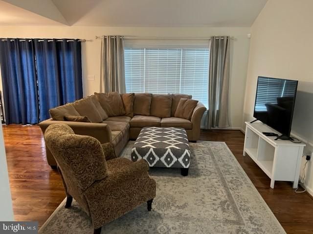 1613 NEEDY RD, Martinsburg, WV 25405
