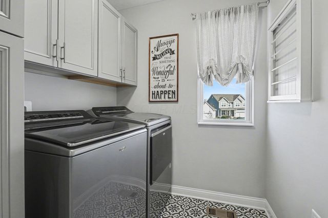 205 Warbler Lane, Plain City, OH 43064