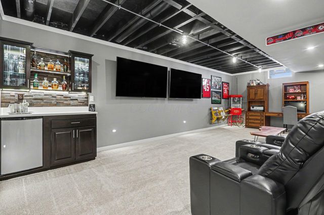 205 Warbler Lane, Plain City, OH 43064