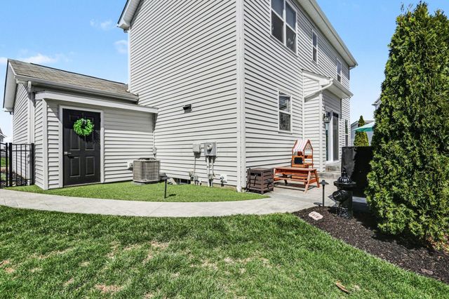 205 Warbler Lane, Plain City, OH 43064