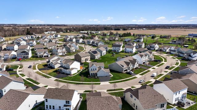 205 Warbler Lane, Plain City, OH 43064