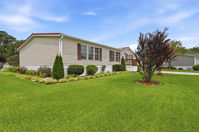 201 Davis Shelley Circle, Myrtle Beach, SC 29588