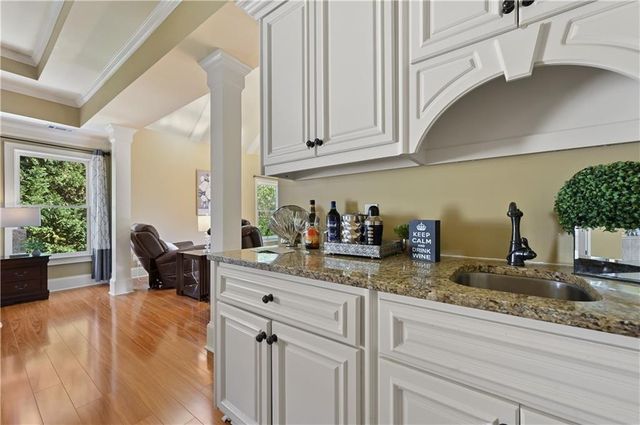 3160 Rock Manor Way, Buford, GA 30519
