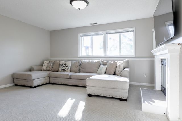 14839 Yakima Street NW, Ramsey, MN 55303