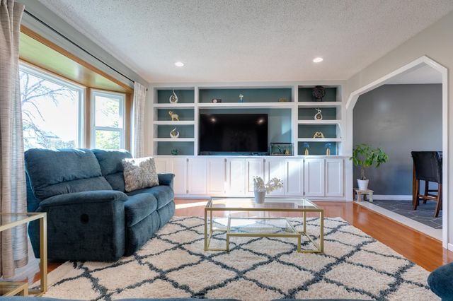 14839 Yakima Street NW, Ramsey, MN 55303