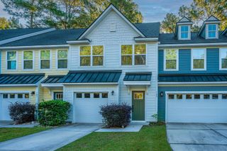 109 Queen Palm Court, Summerville, SC 29485