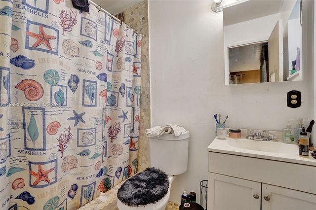 1157 NW 45th Ave, Lauderhill, FL 33313