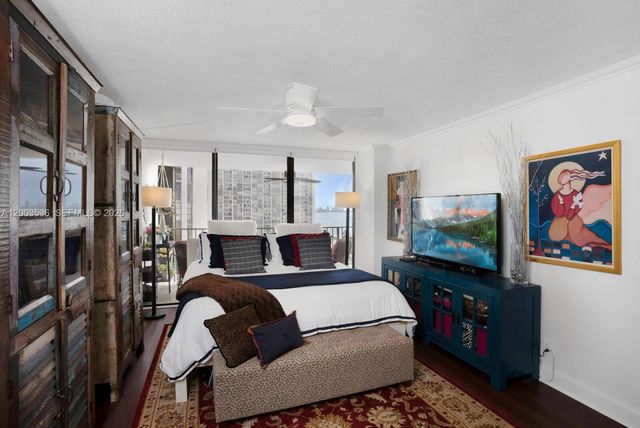 1925 Brickell Ave 1003, Miami, FL 33129