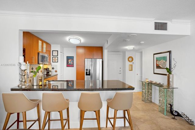 1925 Brickell Ave 1003, Miami, FL 33129