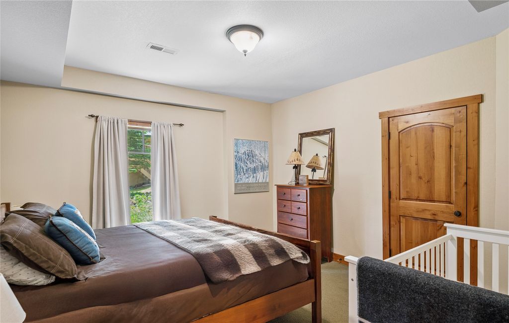 3813 Tamarack Avenue B, Whitefish, MT 59937 photo 31