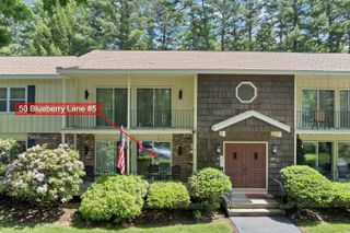 50 Blueberry Ln Apt 5, Laconia, NH 03246